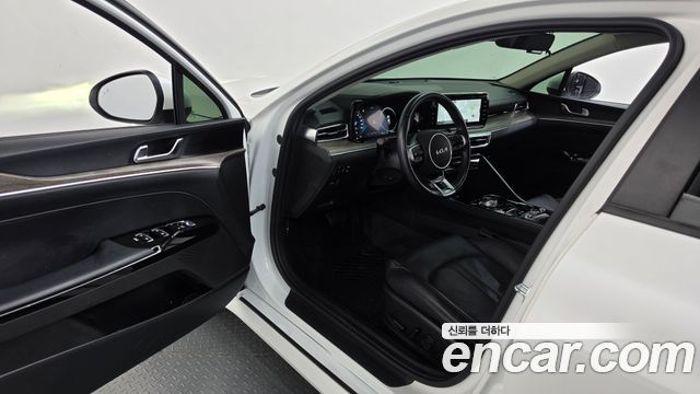 Kia K5 (III) 2.0 Noblesse 2022 — фото 10