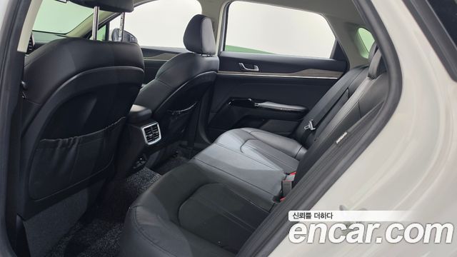 Kia K5 (III) 2.0 Noblesse 2022 — фото 18