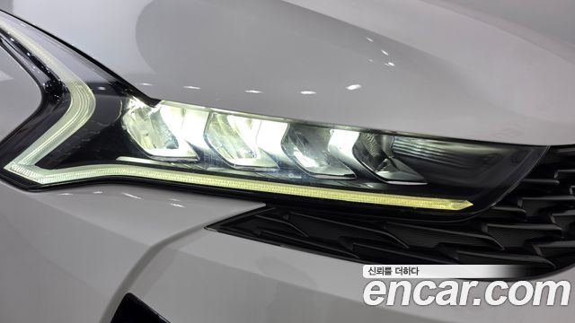 Kia K5 (III) 2.0 Noblesse 2022 — фото 22