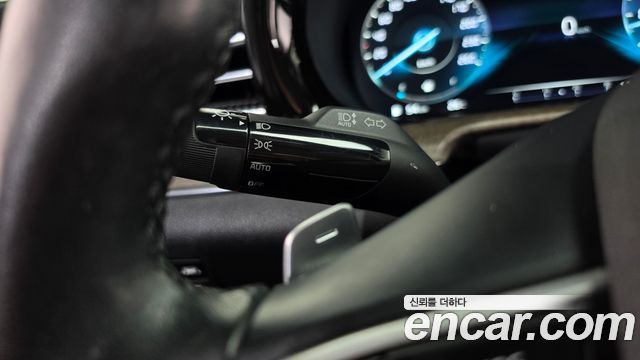 Kia K5 (III) 2.0 Noblesse 2022 — фото 28