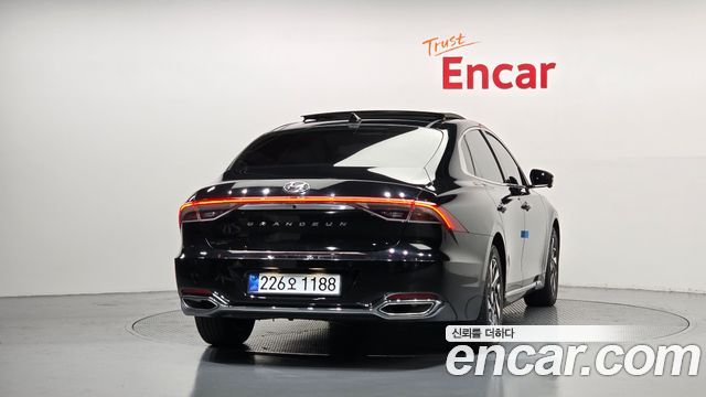 Hyundai Grandeur Hybrid (IG) Le Blanc 2023 — фото 4