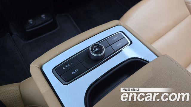 Kia K7 Premier 3.0 GDI Noblesse 2020 — фото 31