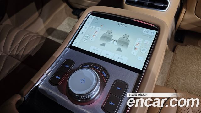 Genesis G90 (RS4) Gasoline 3.5 Turbo AWD 2023 — фото 17