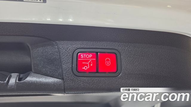 Mercedes-Benz GLS-Class (X167) GLS580 4MATIC 2023 — фото 38