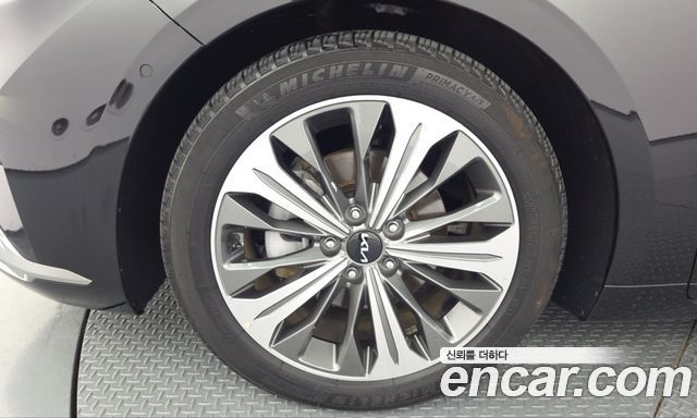 Kia K8 Hybrid Signature Special 2023 — фото 5