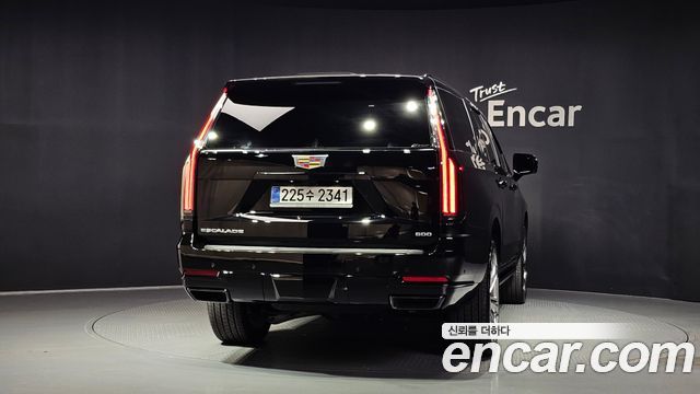 Cadillac Escalade (V) 6.2 ESV ESV Sports Platinum 2025 — фото 4