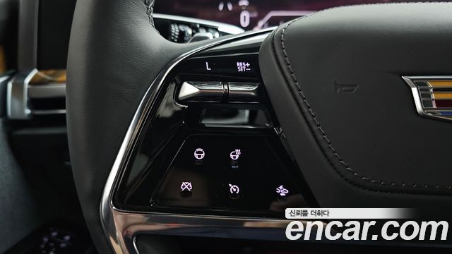 Cadillac Escalade (V) 6.2 ESV ESV Sports Platinum 2025 — фото 26