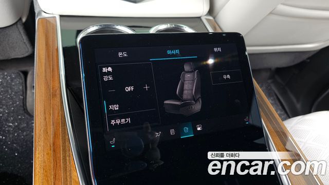 Cadillac Escalade (V) 6.2 ESV ESV Sports Platinum 2025 — фото 34