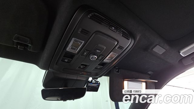 Cadillac Escalade (V) 6.2 ESV ESV Sports Platinum 2025 — фото 37