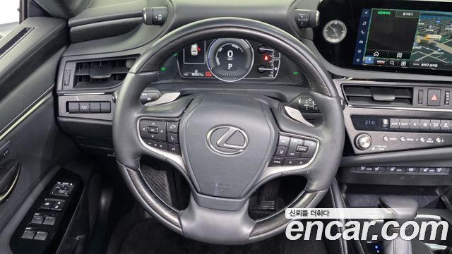 Lexus ES300h (VII) Luxury Plus 2024 — фото 13