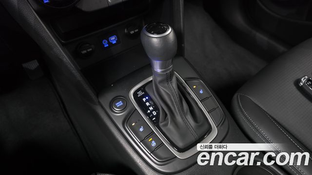 Hyundai Kona 1.6 Turbo 2WD Modern Tech 2018 — фото 9