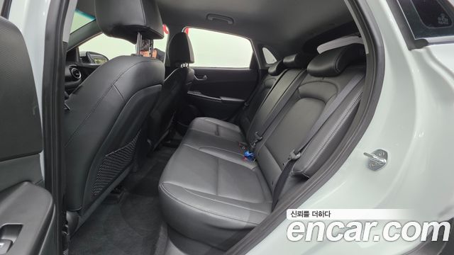 Hyundai Kona 1.6 Turbo 2WD Modern Tech 2018 — фото 16