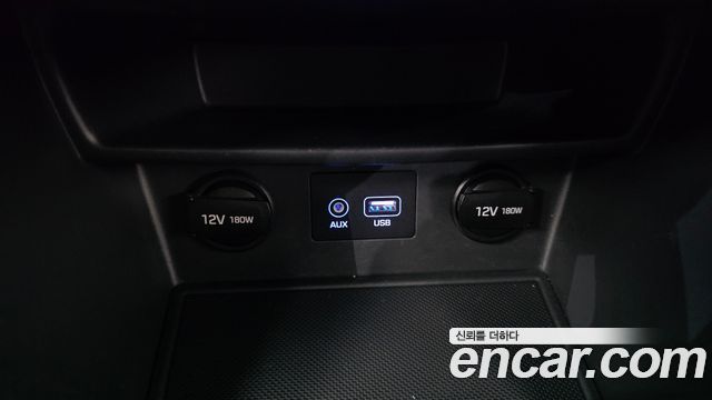 Hyundai Kona 1.6 Turbo 2WD Modern Tech 2018 — фото 17