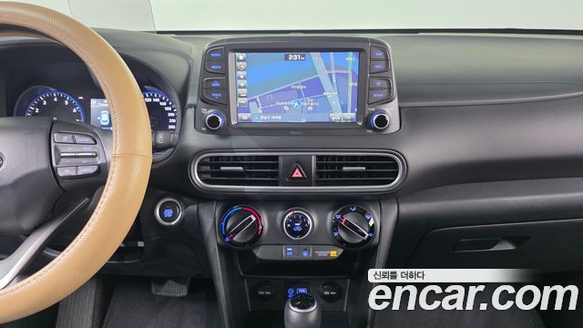 Hyundai Kona 1.6 Turbo 2WD Modern Tech 2018 — фото 18