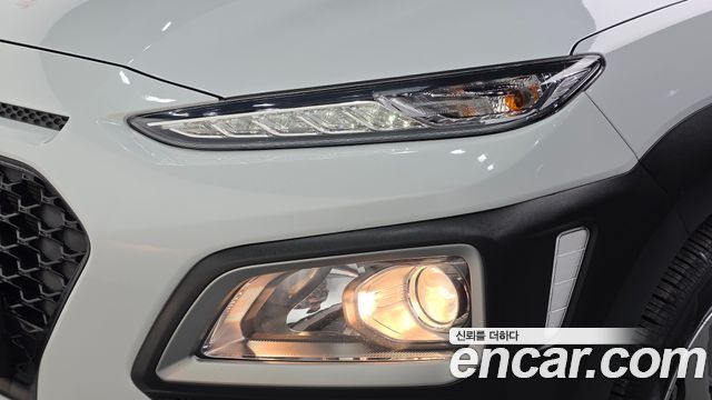 Hyundai Kona 1.6 Turbo 2WD Modern Tech 2018 — фото 28