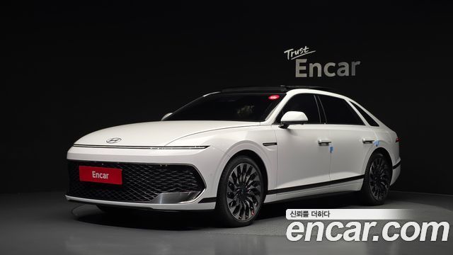 Hyundai Grandeur Hybrid (GN7) Caligraphy