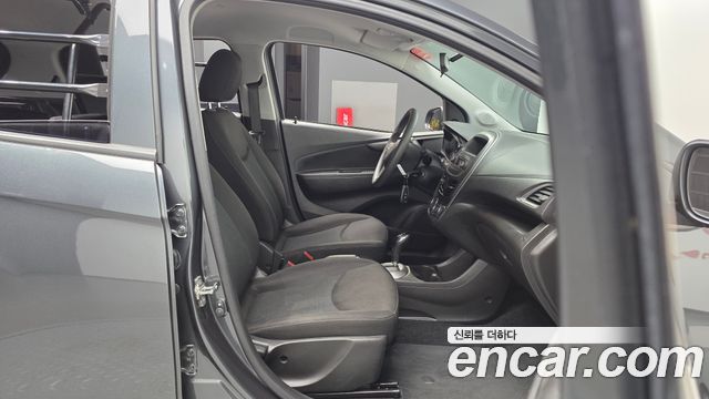 Chevrolet Spark Van 2019 — фото 11