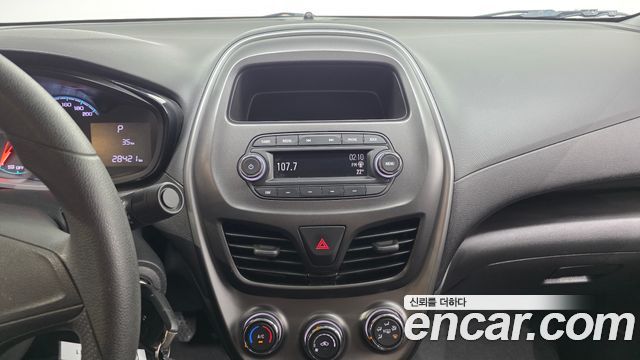 Chevrolet Spark Van 2019 — фото 14