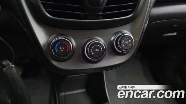 Chevrolet Spark Van 2019 — фото 19