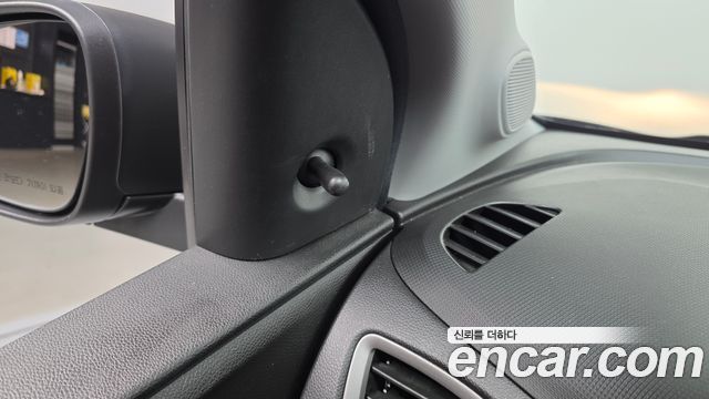 Chevrolet Spark Van 2019 — фото 34