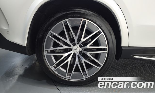 Mercedes-Benz GLE-Class (W167) AMG GLE53 4MATIC+ 2025 — фото 5
