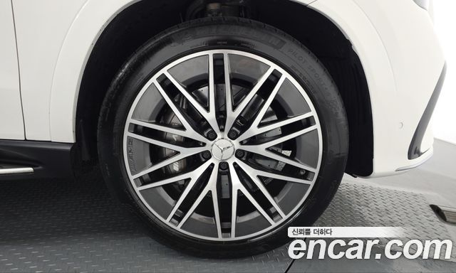 Mercedes-Benz GLE-Class (W167) AMG GLE53 4MATIC+ 2025 — фото 21