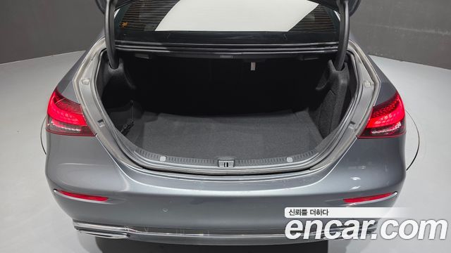 Mercedes-Benz E-Class (W213) E250 Exclusive 2022 — фото 18