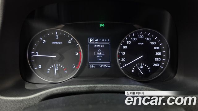Hyundai Avante (AD) 1.6 e-VGT SMART Special 2016 — фото 8