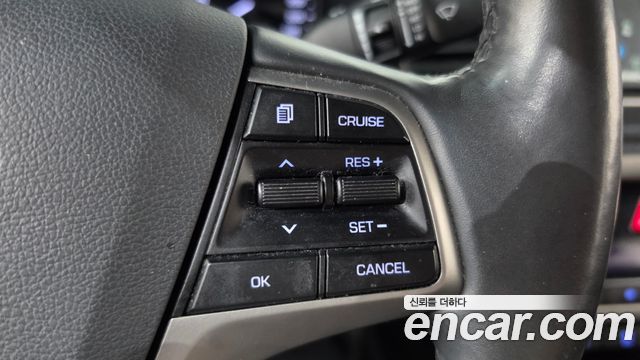 Hyundai Avante (AD) 1.6 e-VGT SMART Special 2016 — фото 18