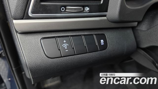 Hyundai Avante (AD) 1.6 e-VGT SMART Special 2016 — фото 28