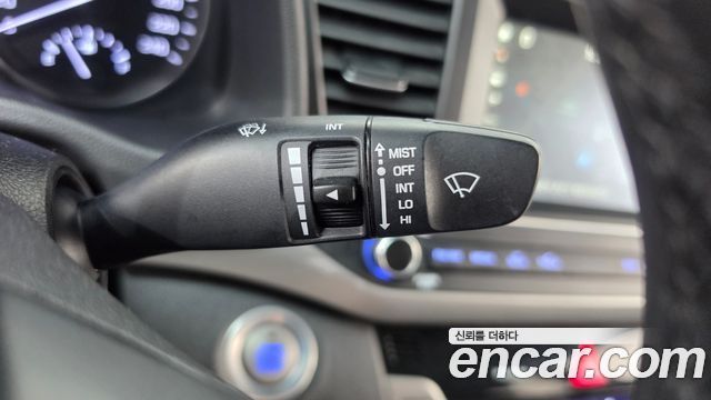 Hyundai Avante (AD) 1.6 e-VGT SMART Special 2016 — фото 32