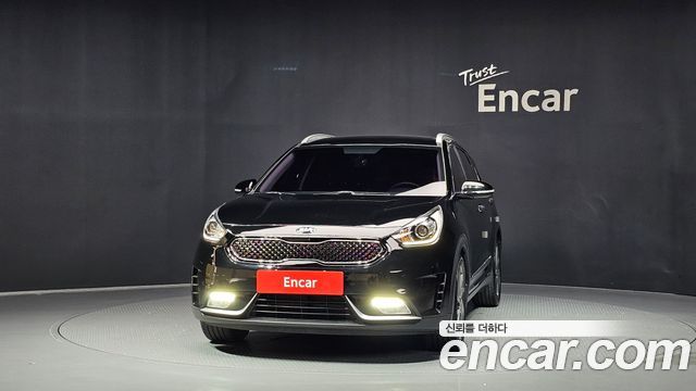 Kia Niro Prestige 2018 — фото 3