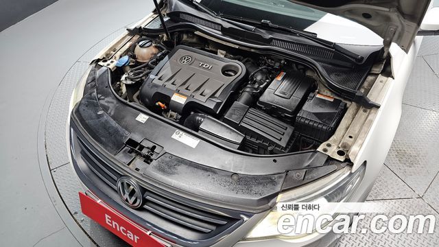 Volkswagen CC 2.0 TDI BlueMotion 2012 — фото 6