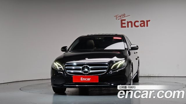 Mercedes-Benz E-Class (W213) E300 Avantgarde 2019 — фото 3