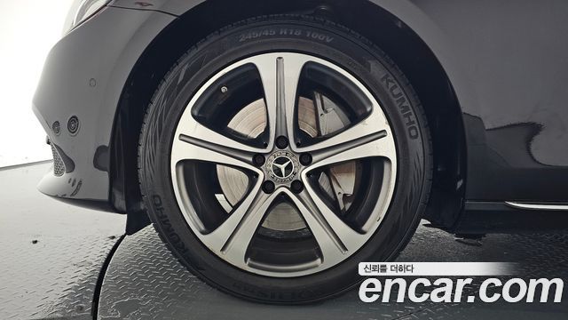 Mercedes-Benz E-Class (W213) E300 Avantgarde 2019 — фото 5