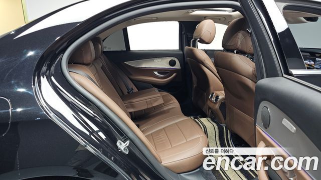 Mercedes-Benz E-Class (W213) E300 Avantgarde 2019 — фото 11