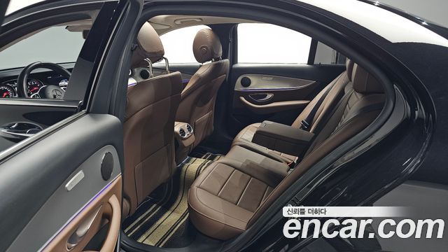 Mercedes-Benz E-Class (W213) E300 Avantgarde 2019 — фото 12