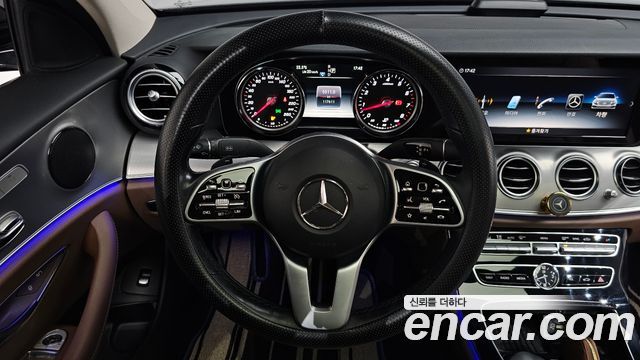Mercedes-Benz E-Class (W213) E300 Avantgarde 2019 — фото 13