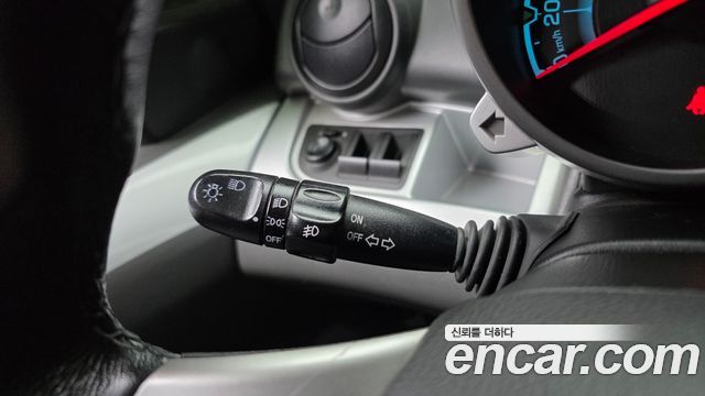 Chevrolet Spark LPG LT Standard 2012 — фото 16