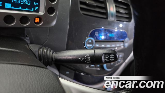 Chevrolet Spark LPG LT Standard 2012 — фото 17