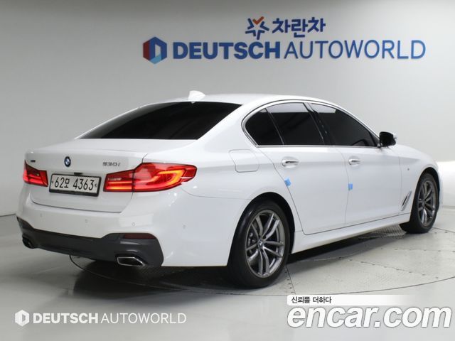 BMW 5 Series (G30) 530i xDrive M Sport Package Plus 2018 — фото 4
