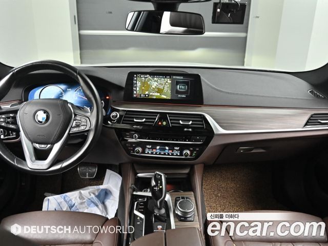 BMW 5 Series (G30) 530i xDrive M Sport Package Plus 2018 — фото 7