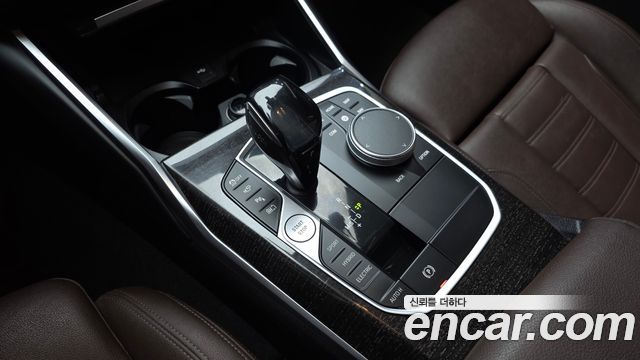BMW 3 Series (G20) 330e Luxury 2021 — фото 9