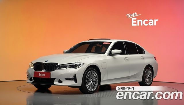 BMW 3 Series (G20) 330e Luxury