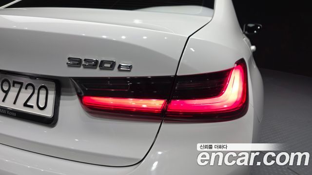 BMW 3 Series (G20) 330e Luxury 2021 — фото 29