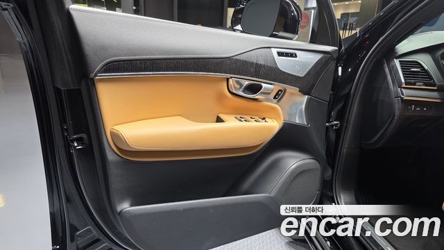 Volvo XC90 (II) T8 Ultimate Bright Hybrid 2022 — фото 24