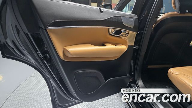 Volvo XC90 (II) T8 Ultimate Bright Hybrid 2022 — фото 25