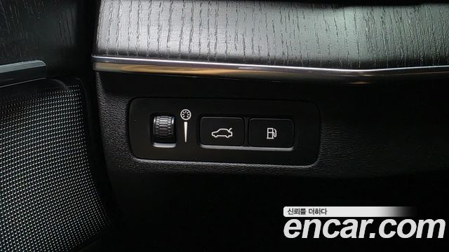 Volvo XC90 (II) T8 Ultimate Bright Hybrid 2022 — фото 27