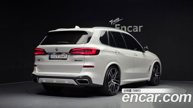 BMW X5 (G05) M50i 2022 — фото 2