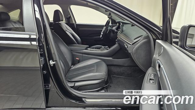 Hyundai Sonata (DN8) 2.0 LPG(rental car) Style 2022 — фото 26